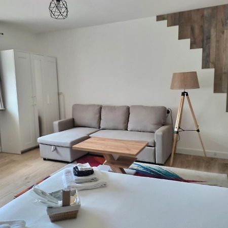 Chambre Privee 23M - Canape Lit - Wifi - Appart 120M Woippy Εξωτερικό φωτογραφία