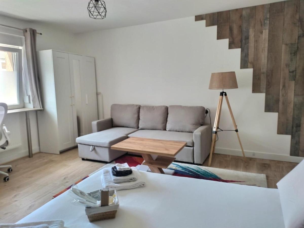 Chambre Privee 23M - Canape Lit - Wifi - Appart 120M Woippy Εξωτερικό φωτογραφία